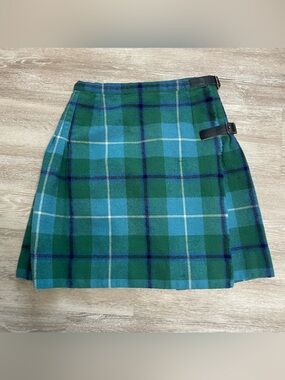 Vtg MOSBROOK 100% Pure Wool Green/Blue Plaid Mini Wrap Skirt GT Britain XS W24